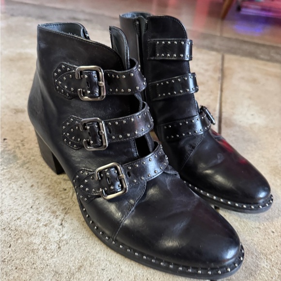 Paul Green SoHo Studded Leather Moto Ankle Boots - Picture 6 of 9